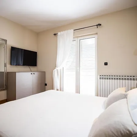 Klaudia With Pool * Zadar